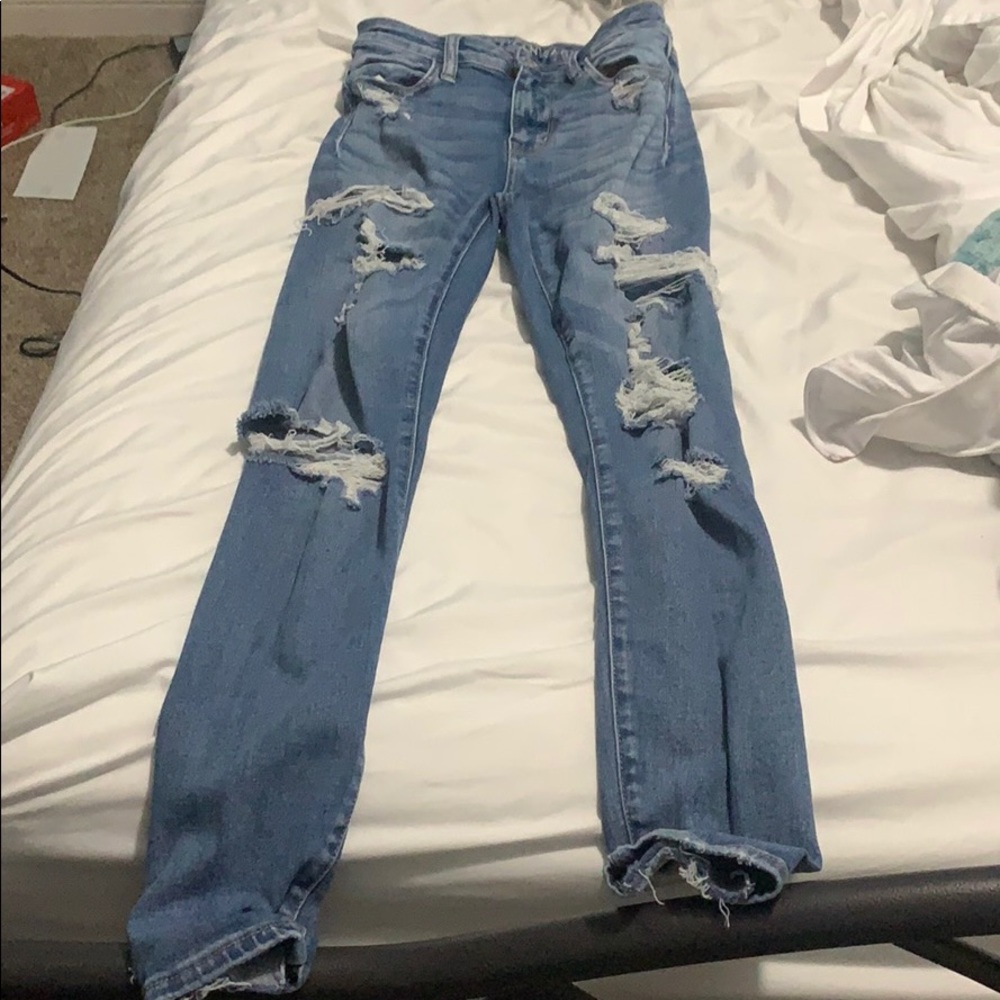 american eagle size 0 ripped dark wash jeans